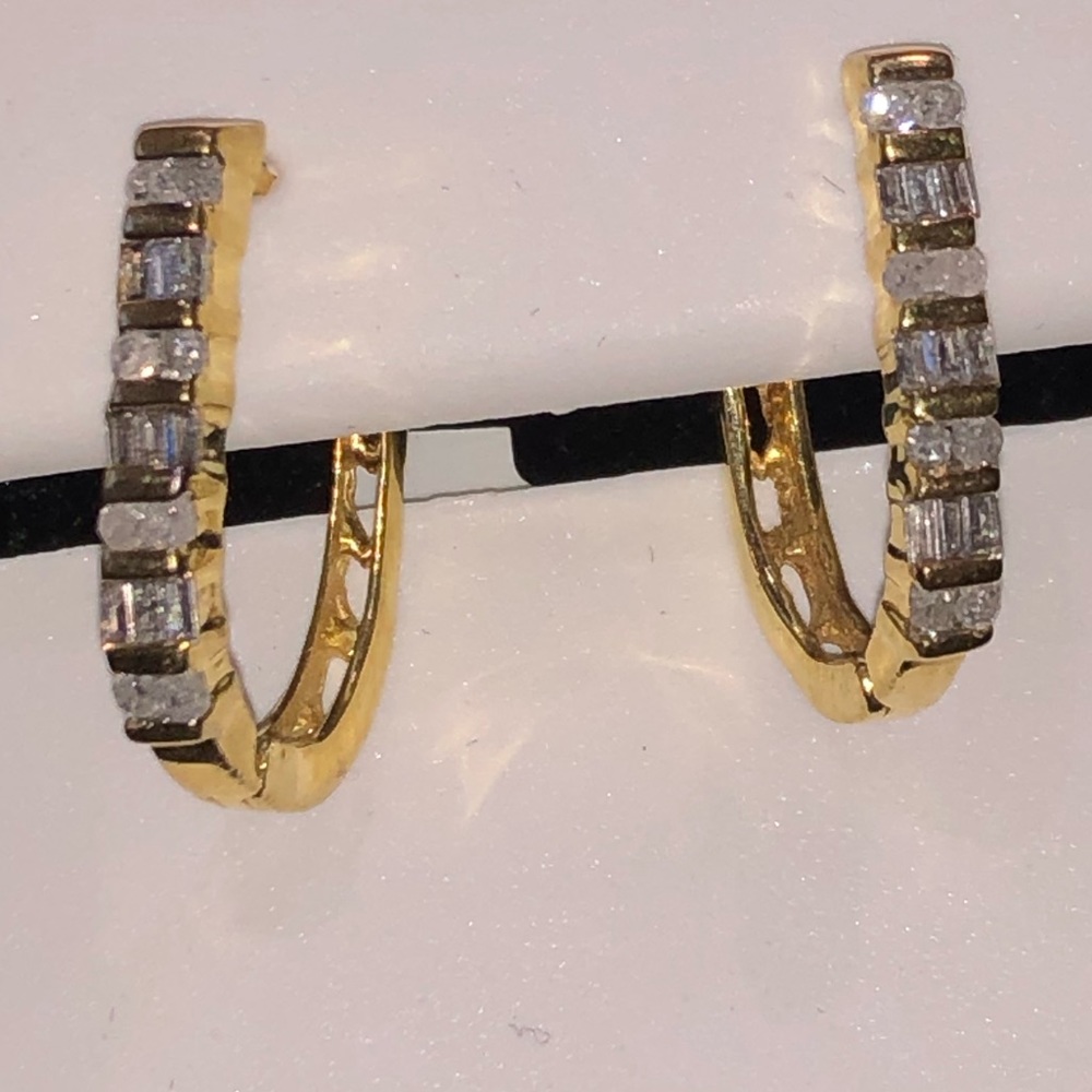Beautiful Certified Real Diamond Baguette Hoops - Picture 1 of 7